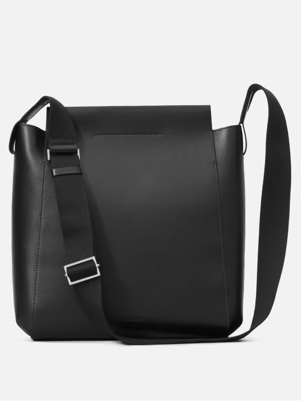 EVERLANE Form Bag - Black Leather Crossbody Messenger Bag - Minimal Design